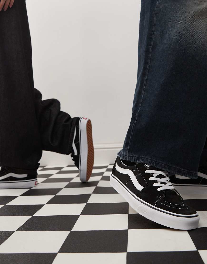 Vans - SK8-Low - Sneaker in Schwarz und Weiß von Vans