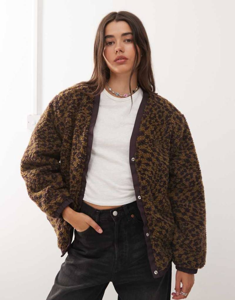 Vans - Suffolk - Mantel in Dark Port mit Gepardenmuster-Rot von Vans