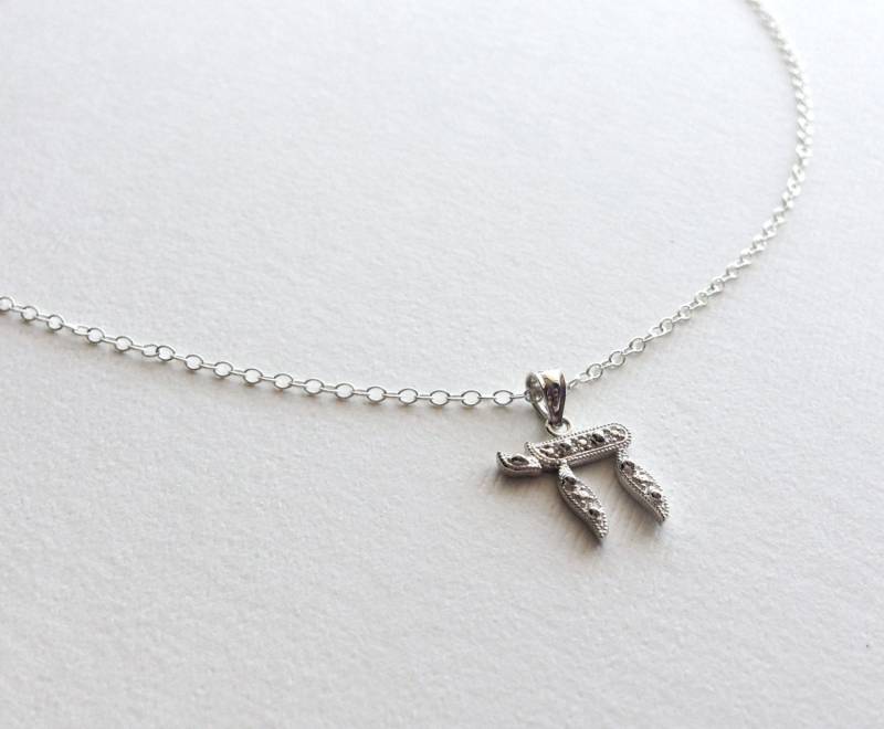 Chai Symbol Halskette in Sterling Silber von VaraJewels