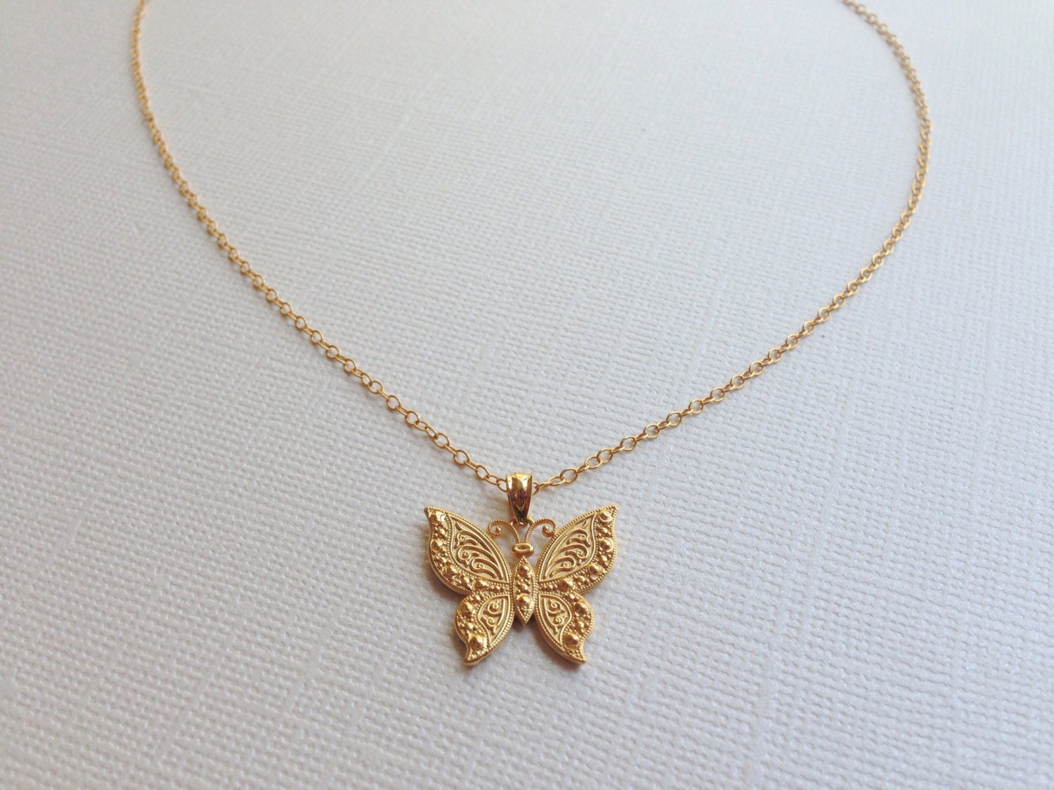 Monarch Schmetterling Halskette Aus Sterling Silber | 18K Gelbgold Plating Monarch Schmetterling Halskette Aus Sterling Silber | 18K Gelbgold Plating von VaraJewels