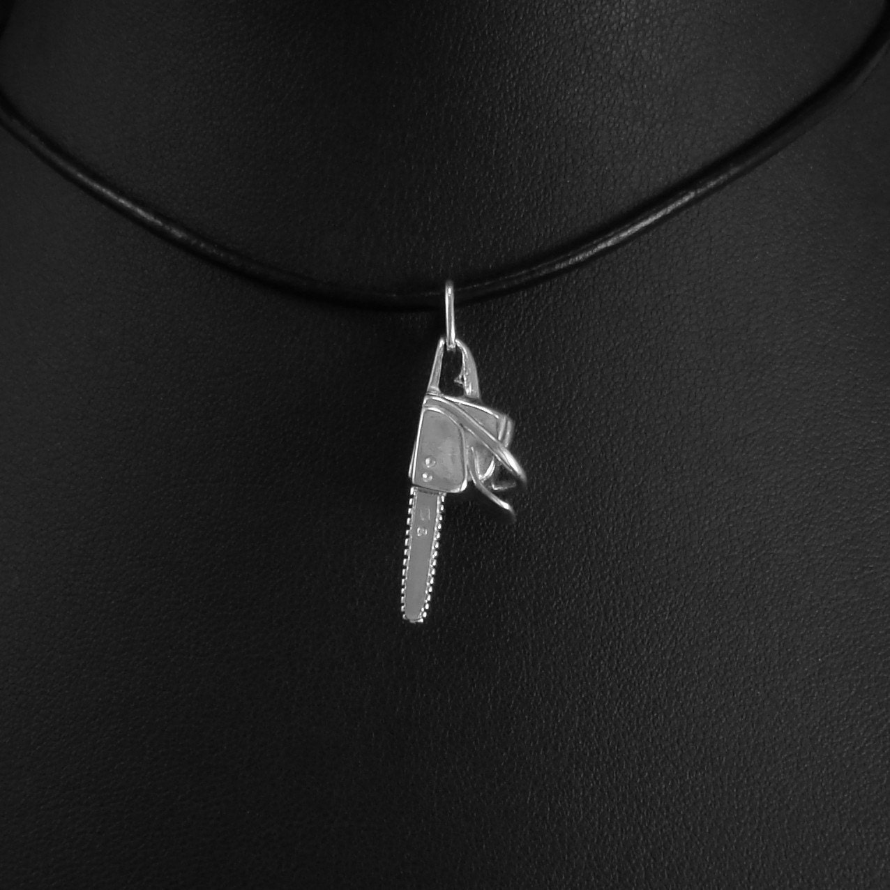 sterling Silber Kettensäge Anhänger sterling Silber Kettensäge Anhänger von Varabin