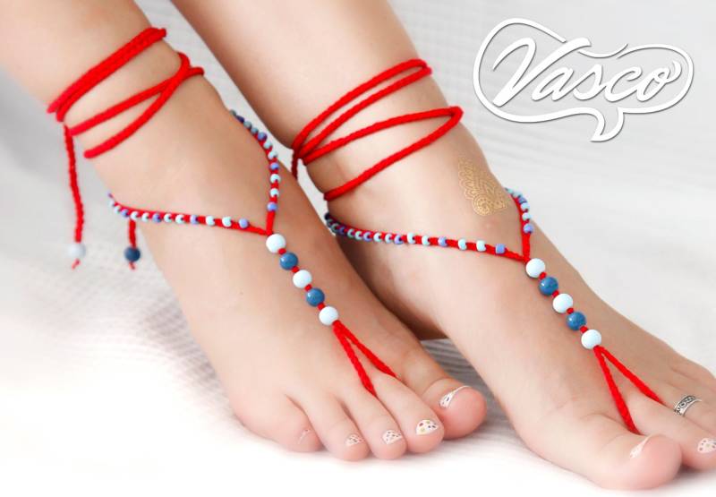 Rot Blau Barfuss Sandalen von VascoDesign