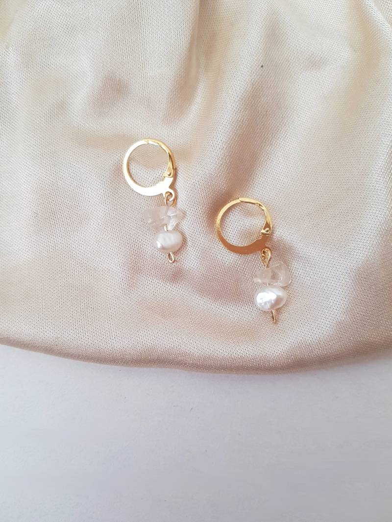 Bergkristall Perlen Ohrhänger Gold Classy Bergkristall Perlen Ohrhänger Gold Classy von VaseStudios