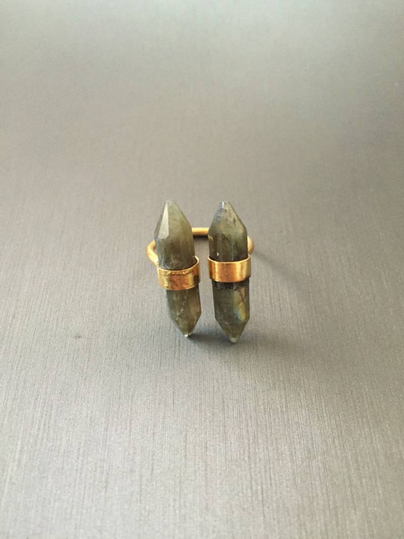 Doppelter Kristall Edelstein Ring von VassariBoutique