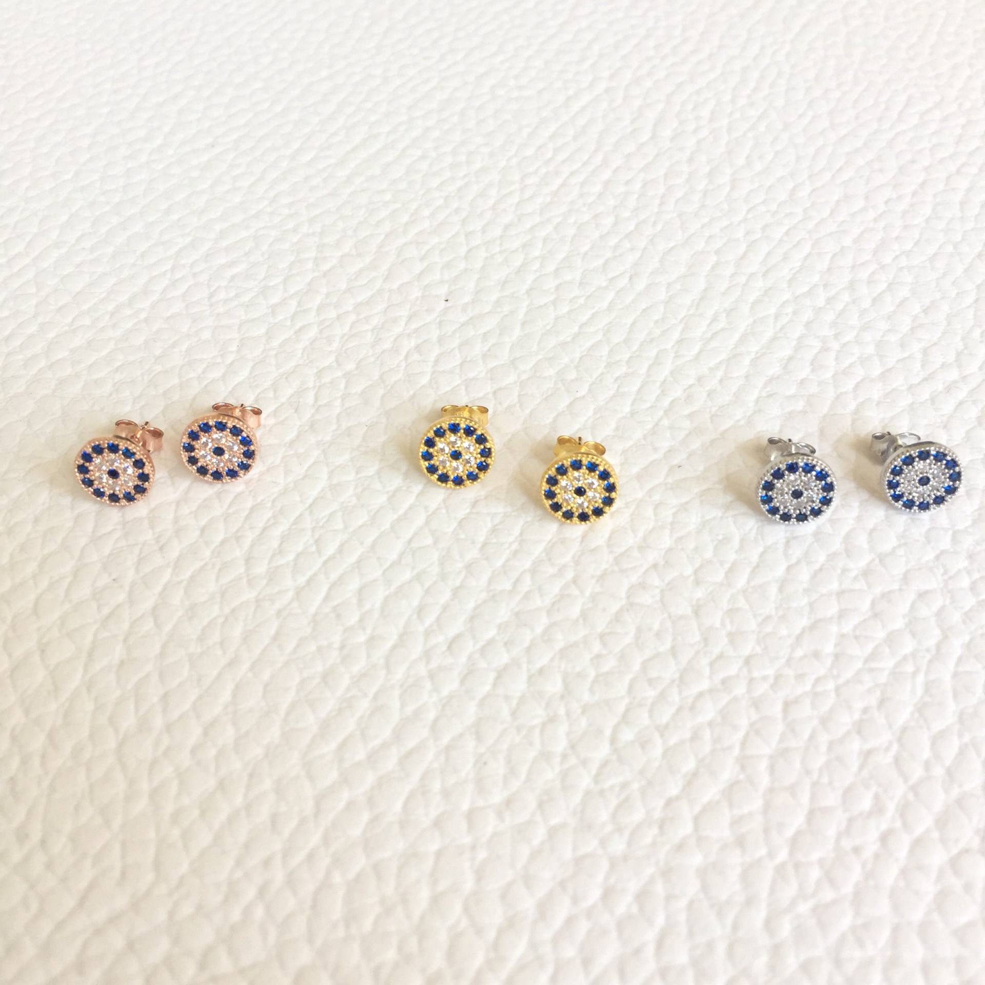 Kleine Evil Eye Ohrstecker von VassariBoutique