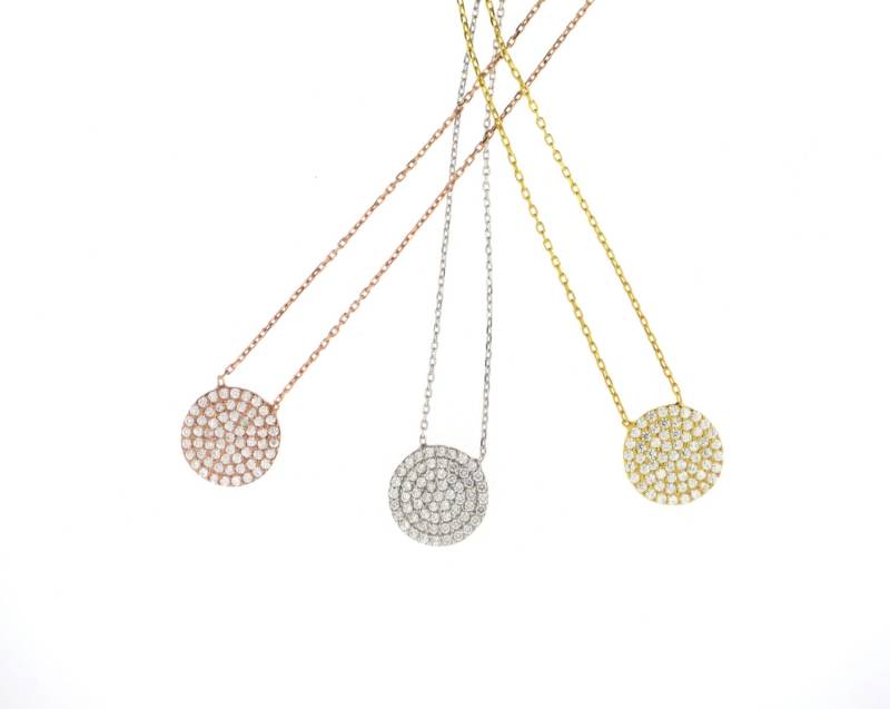 Mittelgroße Pave Disc Halskette von VassariBoutique