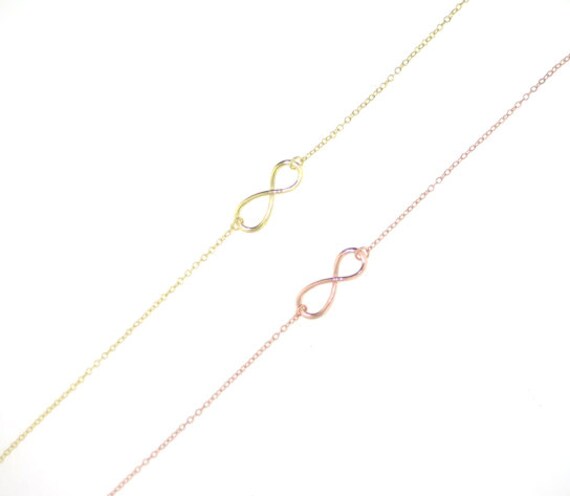 Schlichtes Infinity Armband von VassariBoutique