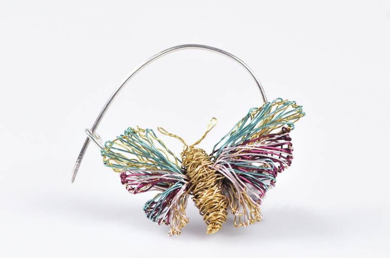 Pastell Schmetterling Brosche Handgemachte Draht Skulptur Anstecknadel Pastell Schmetterling Brosche Handgemachte Draht Skulptur Anstecknadel von VassilikiMikropoulou