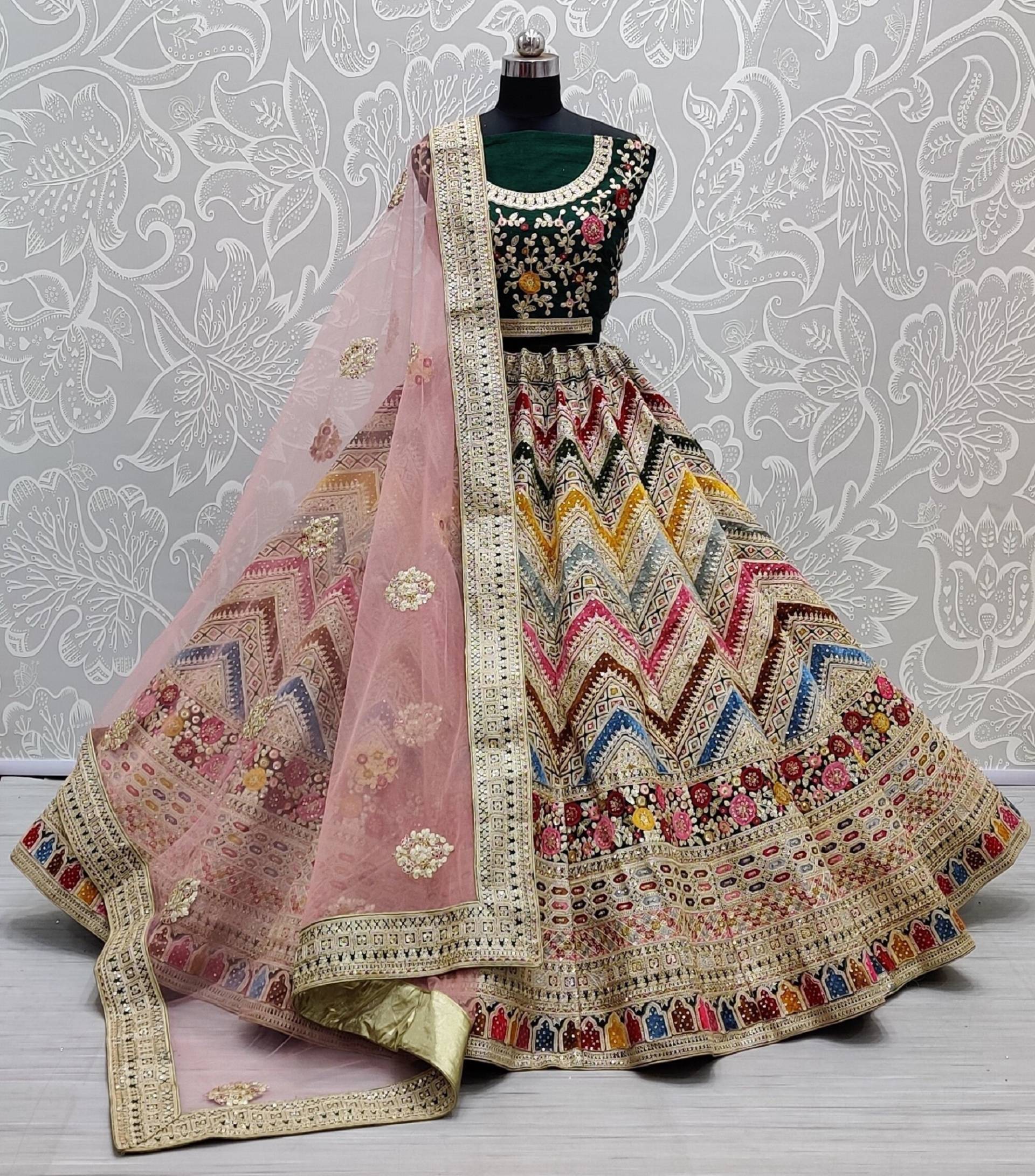 Maroon Color Work Braut Lehengacholi, Hochzeit Chaniya Choli, Handarbeit Lehenga Choli Für Frauen, Hochzeit Dulhan, Verlobung von Vastrawear18