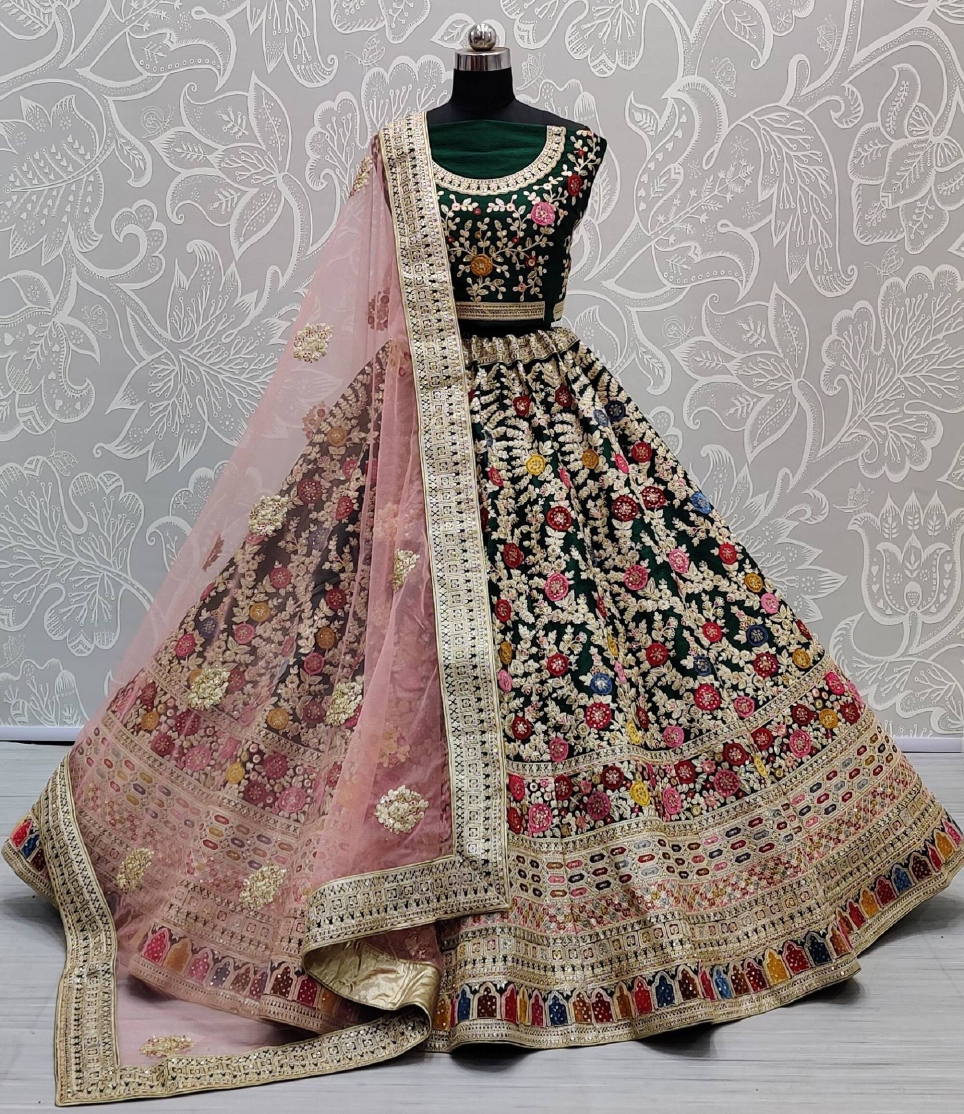 Maroon Farbe Braut Lehengacholi, Hochzeit Chaniya Choli, Handarbeit Lehenga Choli Für Frauen, Hochzeit Dulhan, Verlobung von Vastrawear18