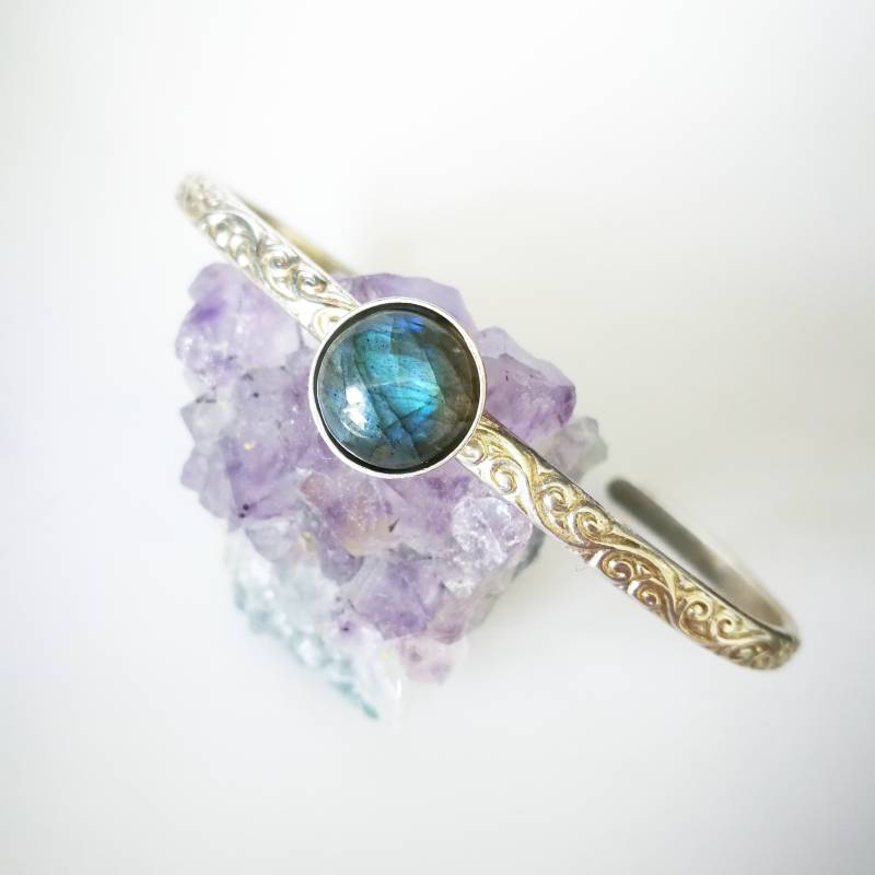 Verstellbarer Schmaler Armreif Aus 925Er Silber Mit Labradorit von VasyaBoutique