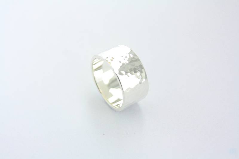 Gehämmerter Ring 10 Mm/Gehämmert Band Ehering Hochzeit Verlobung Silberring Silber Breites von VaudryJewelry