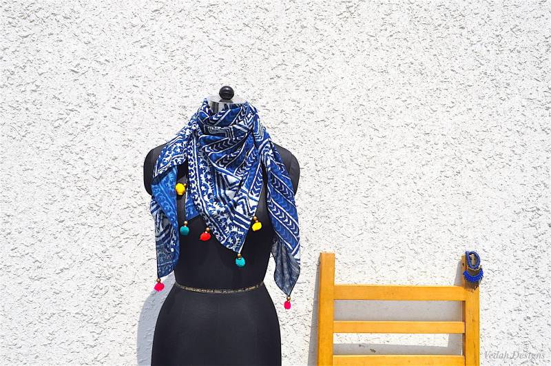 50 Stück Halstuch - Indigo Baumwollschal Einzelstück von VedahDesigns