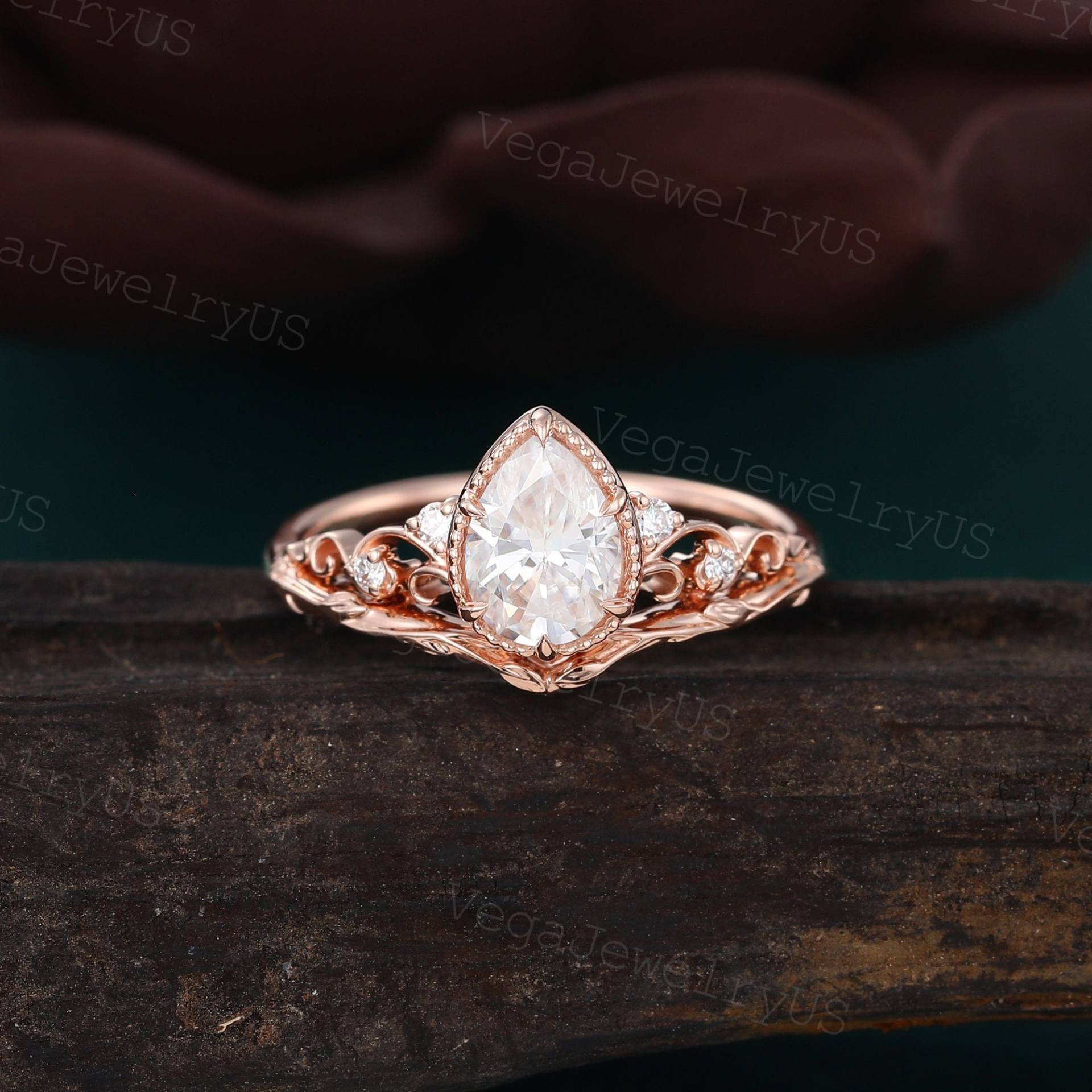 Tropfenförmiger Moissanit Verlobungsring Vintage Rosegold Diamant Unikat Jahrestag Versprechen Ring Für Frauen von VegaJewelryUS