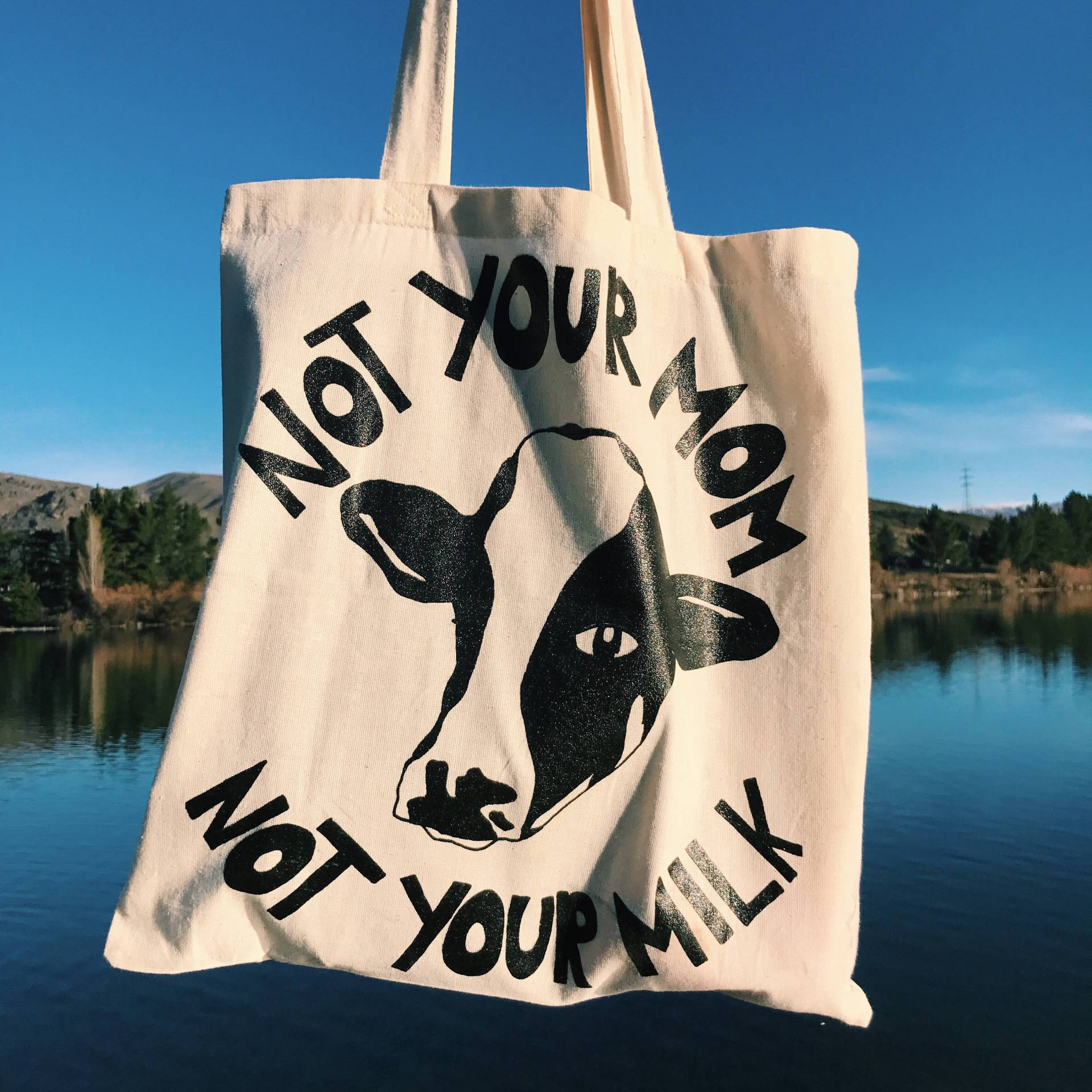 Not Your Mom Milk Tote Bag | Vegane, Vegane Tasche, Tierrechte, Vegane Tragetasche, Zero Waste Vegan, Kuhtasche von VeganVeins