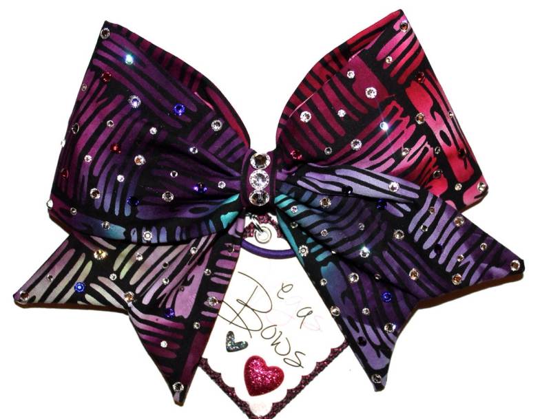 Caitlin von VegasBows1