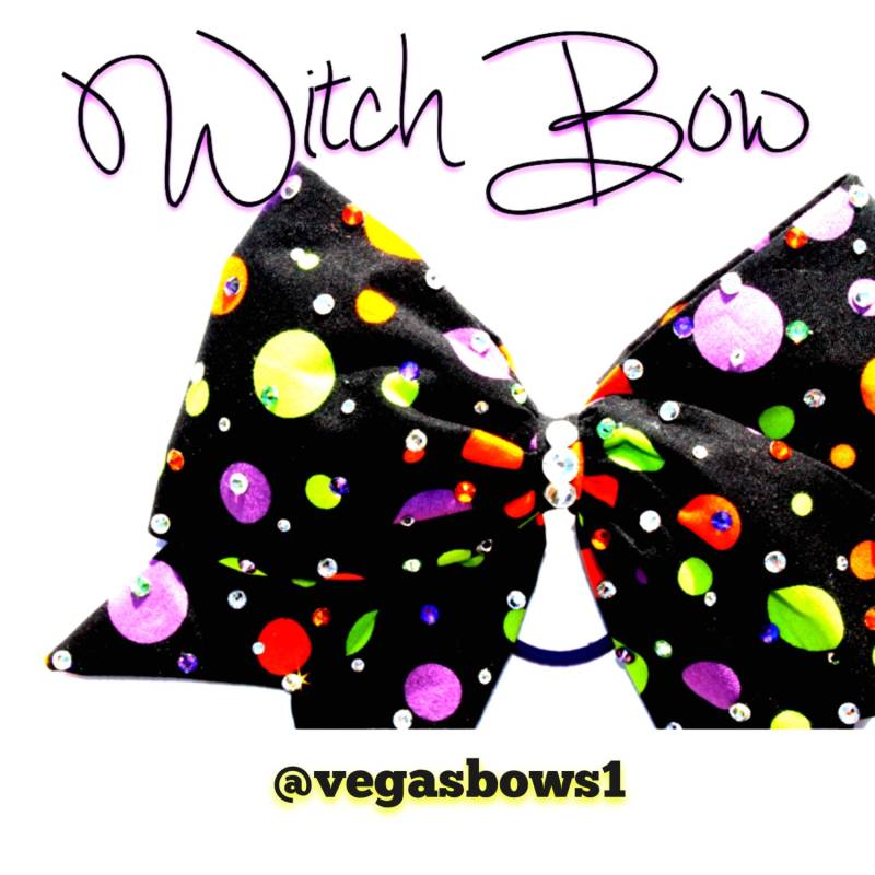 Hexenschleife Hexenschleife von VegasBows1