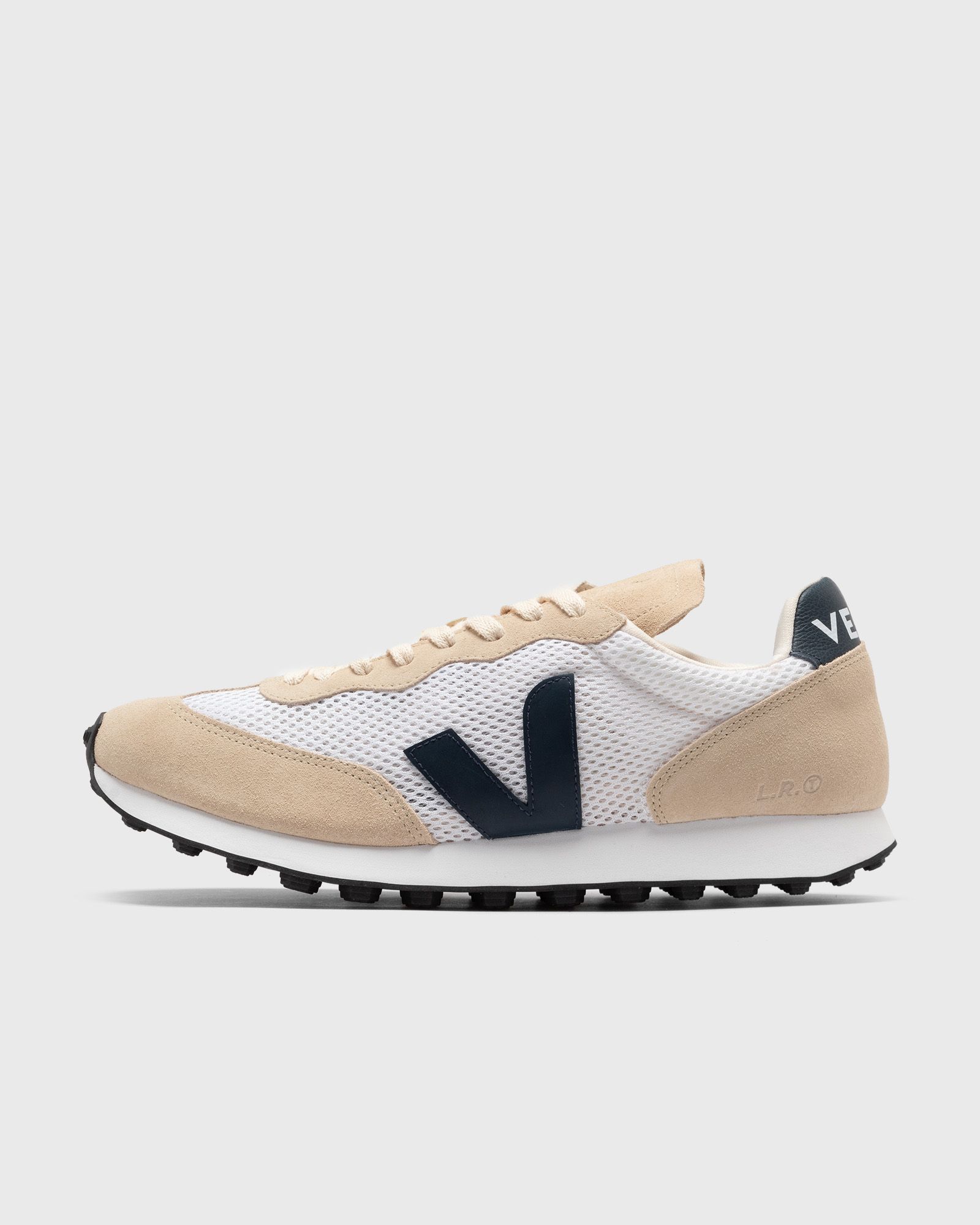 Veja RIO BRANCO LIGHT AIRCELL men Lowtop white|beige in Größe:40 von Veja