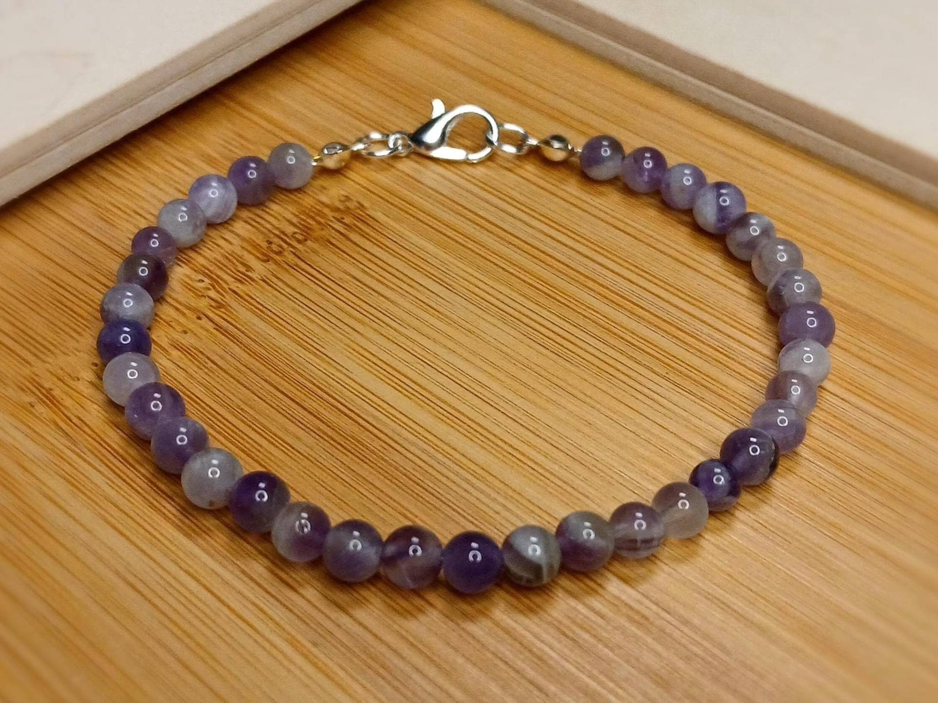 Echtes Amethyst Armband 4mm Mit Karabinerverschluss- Naturstein - Lila Heilstein Geschenk Für Ihn von VeloraBoutique
