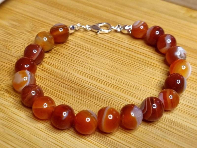 Echtes Karneol Armband 8mm Mit Karabinerverschluss - Naturstein Heilstein Geschenk Für Sie, Ihn von VeloraBoutique