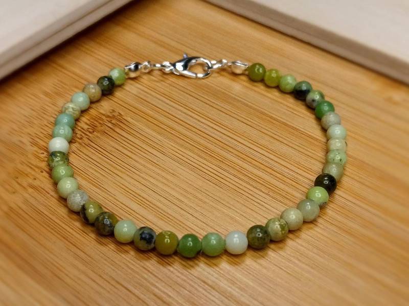 Hochwertiges Chrysopras Armband - Positive Energie Steine 4mm Und Karabinerverschluss Kraftarmband Gesundheit Heilung Heilstein von VeloraBoutique