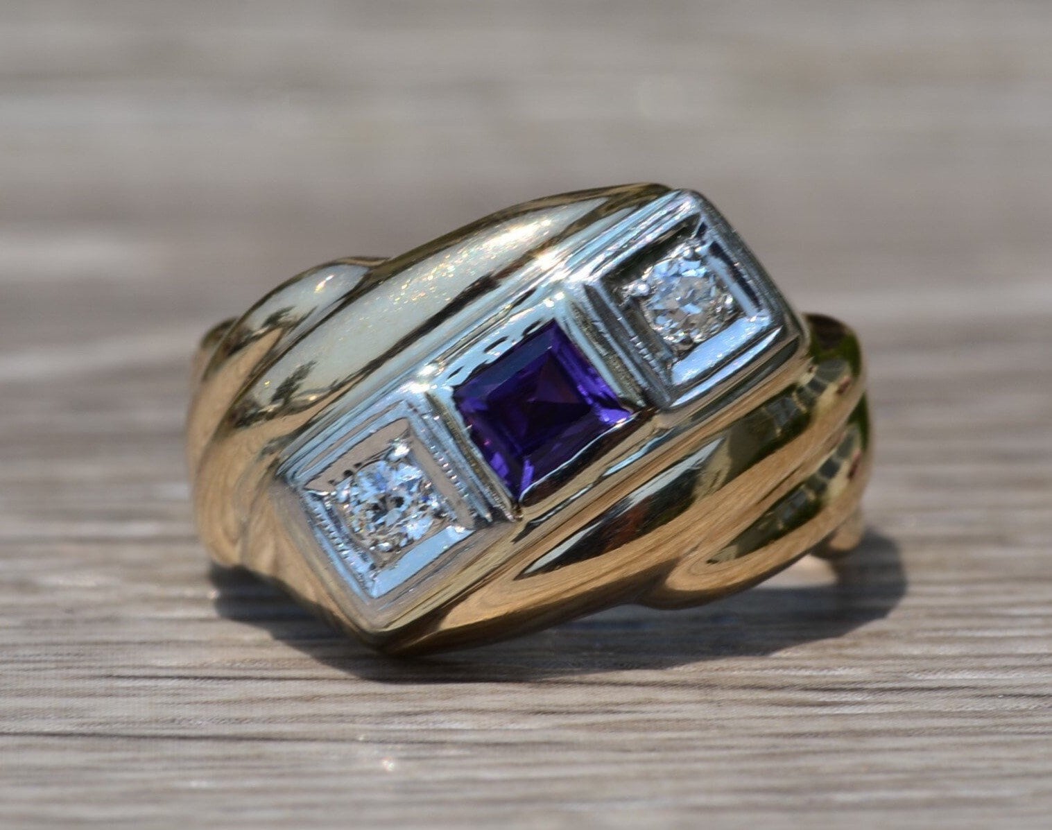 Gentlemen's Yellow Cocktail Ring Set Mit Amethyst Und Diamanten von VelvetBoxSociety