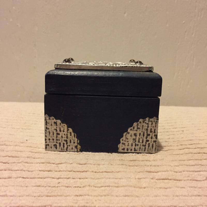 Extra Klein Schmuck Oder Schmuck-Box Extra Klein Schmuck Oder Schmuck-Box von VenezuelanArtCrafts