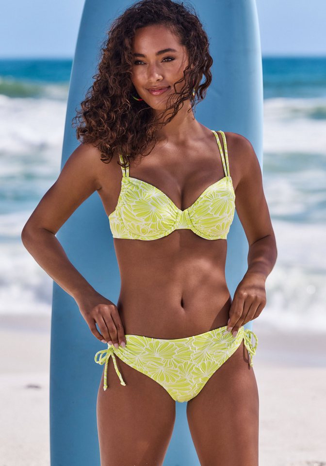 Venice Beach Bikini-Hose Peony in höherer Schnittform und modischer Strukturware von Venice Beach