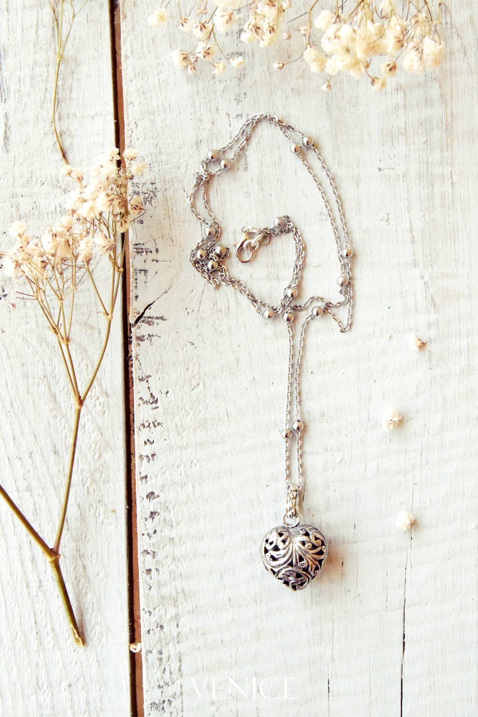 Silberne Herzkette, Einfache Herzanhänger-Halskette, Silberne Halskette, Boho-Halskette, Halskette Für Sie, Geschenk Freundin von VeniceStyle