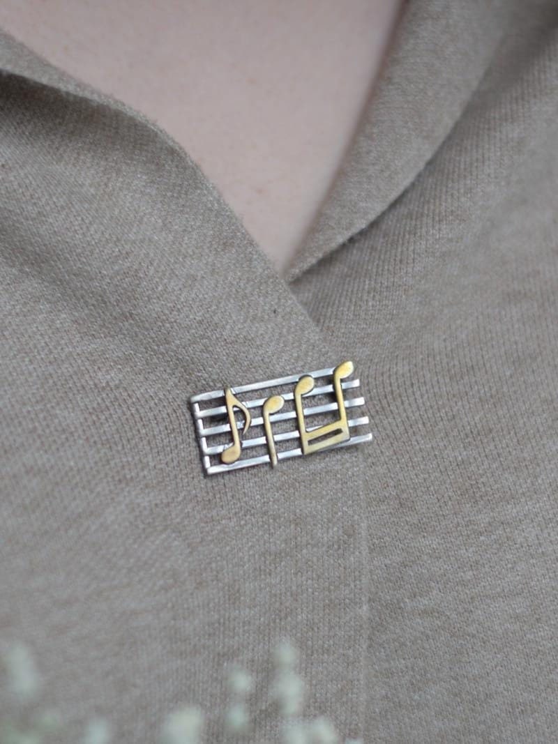 Brosche Aus Oxidiertem Silber - Musiknoten von VenusGalleryArt