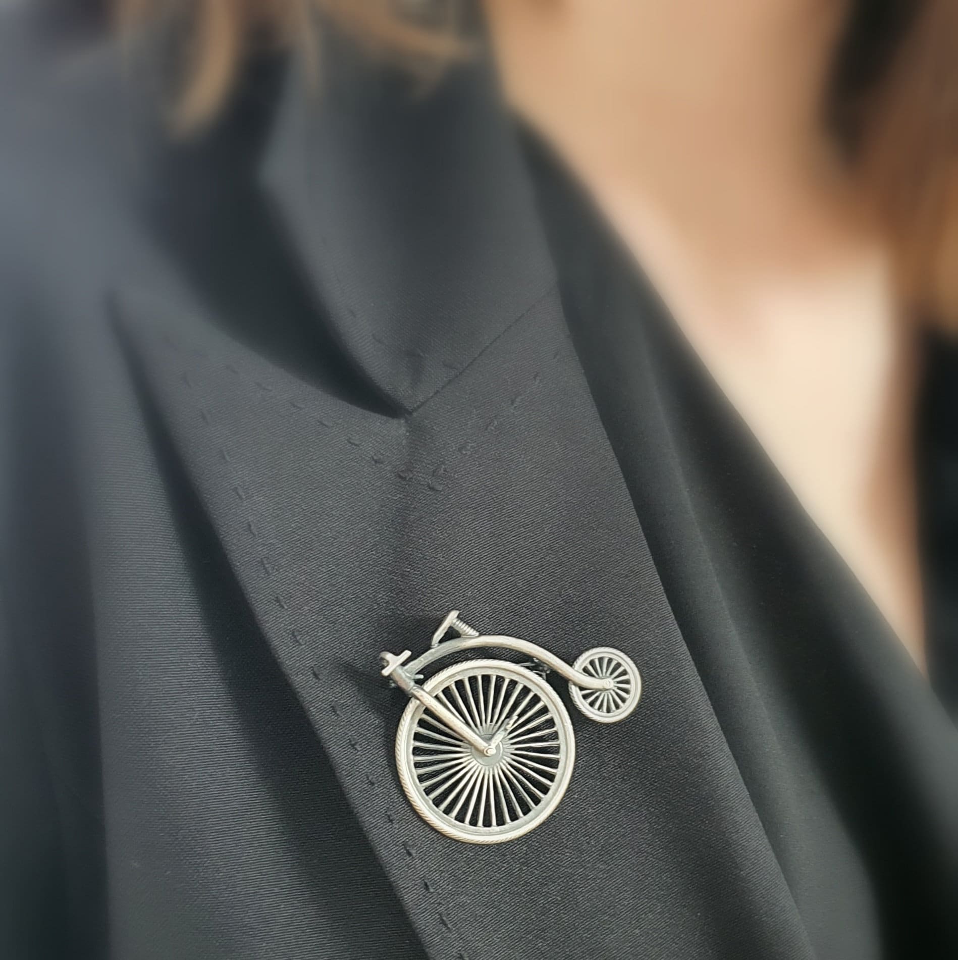 Silberbrosche - Fahrrad Bike von VenusGalleryArt