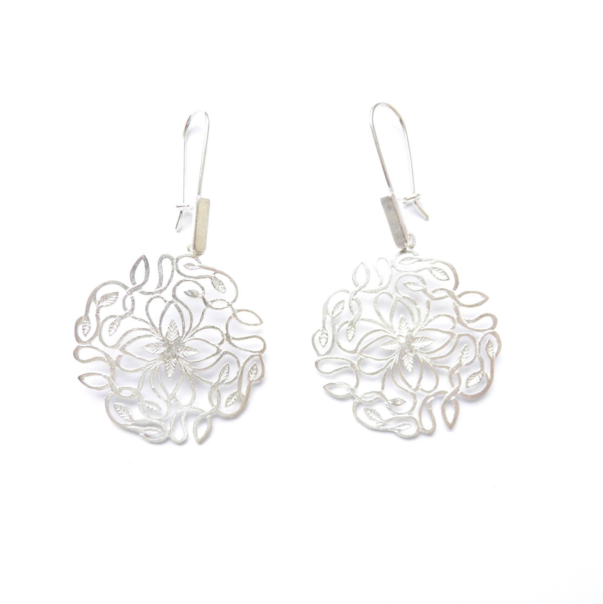Silberohrringe - Weiß Durchbrochen Klein von VenusGalleryArt