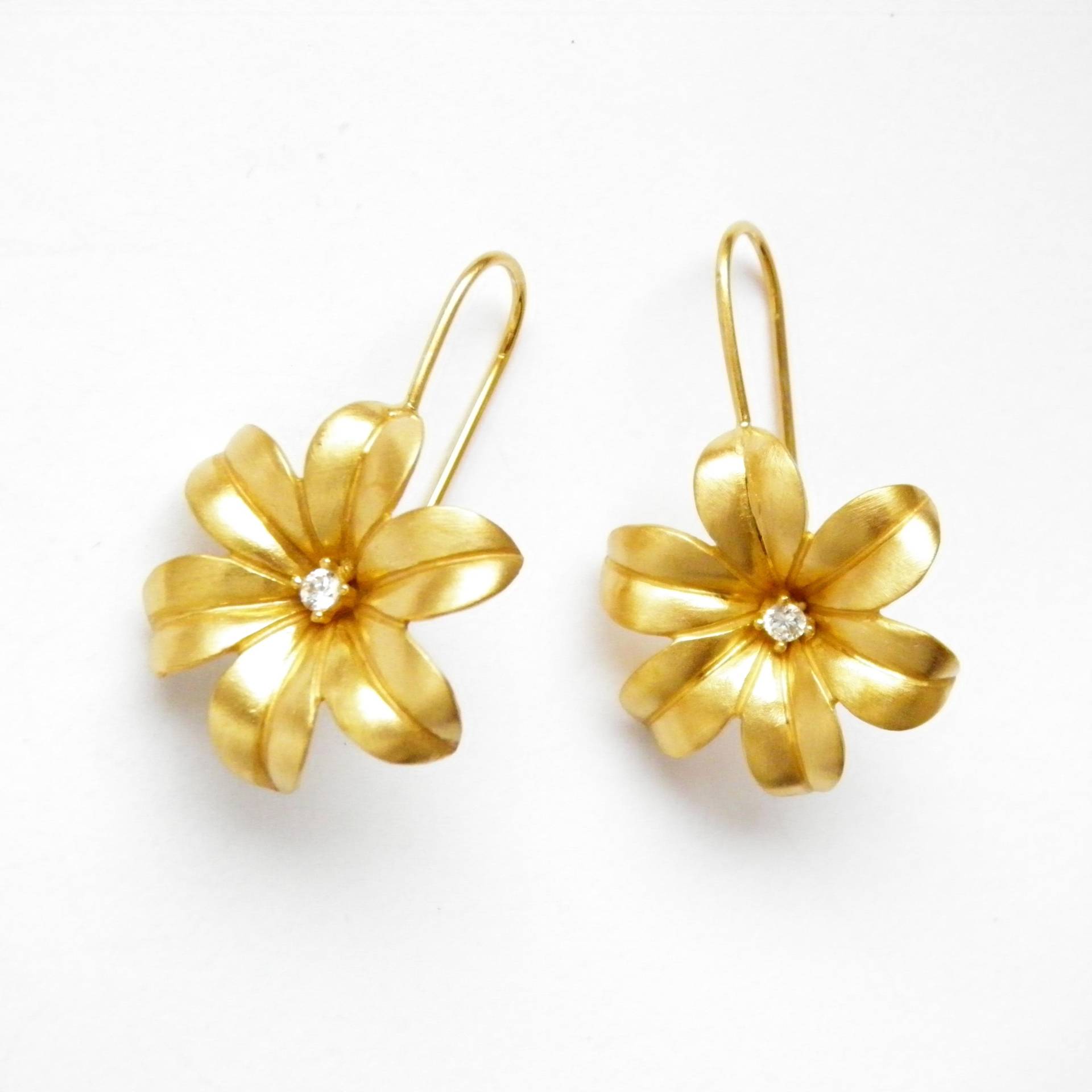 Vergoldete Ohrringe - Hyazinthe in Gold von VenusGalleryArt