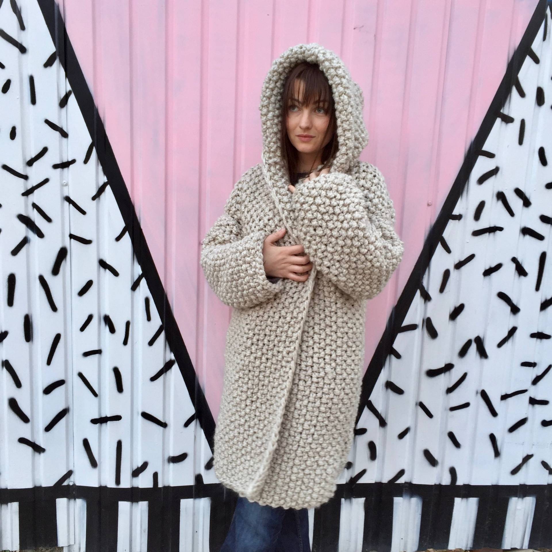 Handgestrickte Alpaka Strickjacke Zopfmuster Boho Duster von VerBaKnits