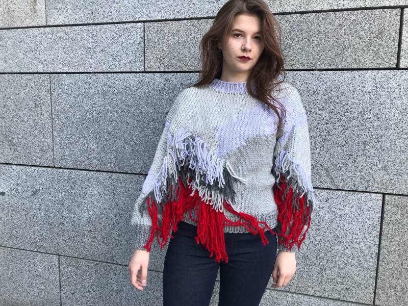 Zopfmuster Color Block Pullover von VerBaKnits