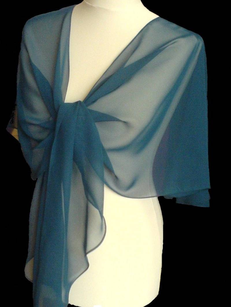 Weich Fallender Chiffon Als Wunderschöne Stola in Über 70 Farben Erhältlich von VerMeerATELIER
