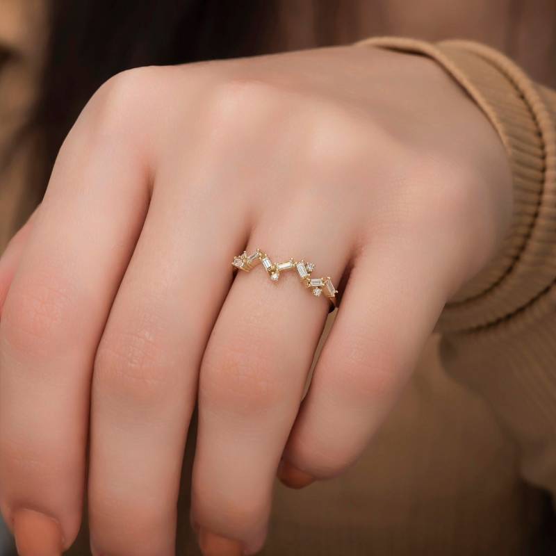 14K Gold Baguet Diamant Ringe Für Frau/Einzigartiger Stapelbarer Ring Cluster Geburtstagsgeschenk Sie Geschenk Zum Valentinstag von VeraByEden
