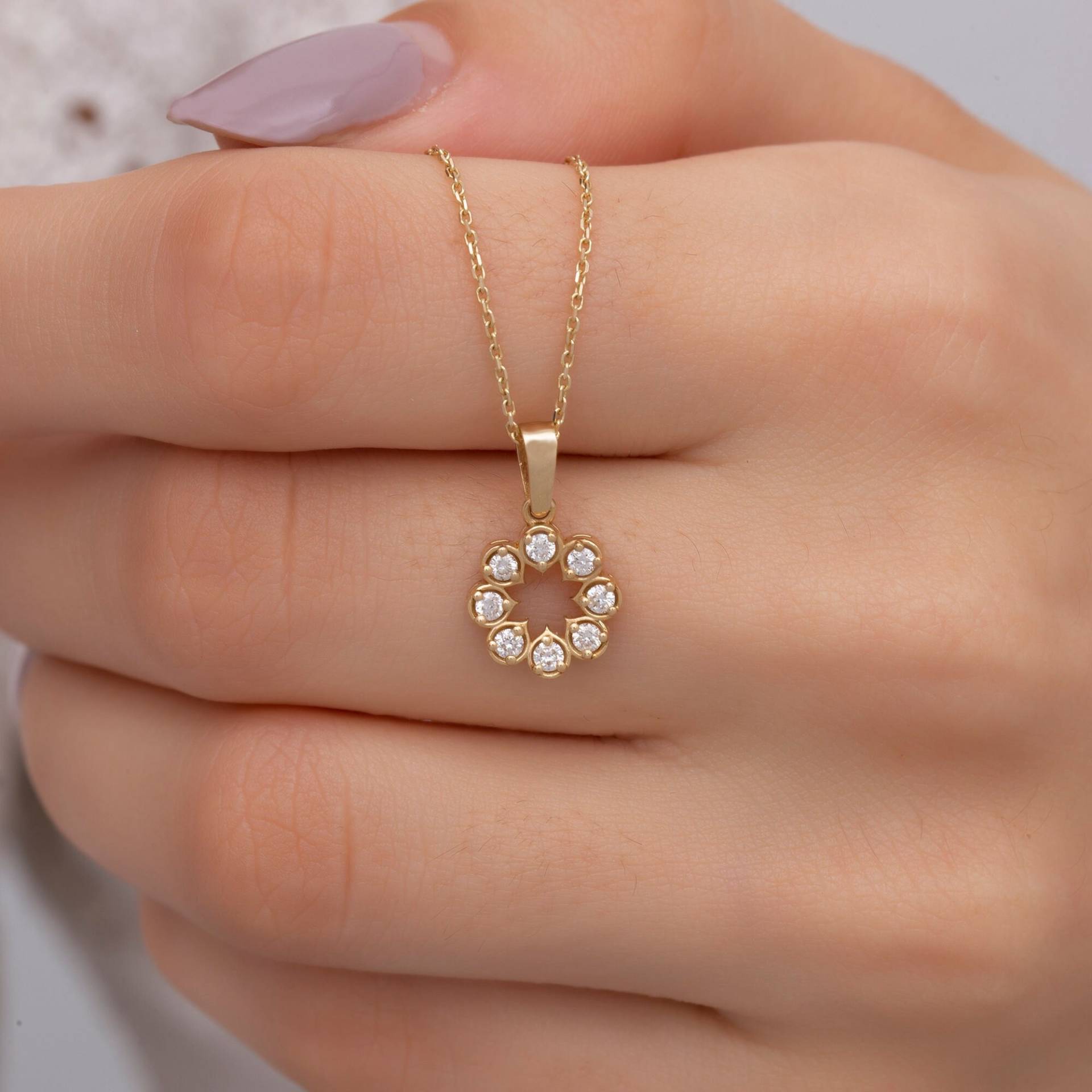 14K Gold Diamant Blumen Halskette Für Frau/Pave Fassung Anhänger Muttertagsgeschenke Die Mutter von VeraByEden