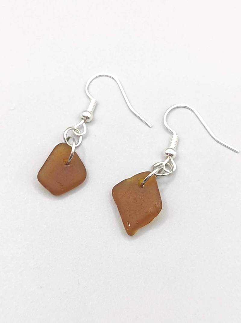 Handgefertigte Ohrringe Mit Meerglas | Nachhaltige Ohrstecker Aus Strandglas Geschenkidee Für Natur - Und Meeresfreunde von VeraamMeer