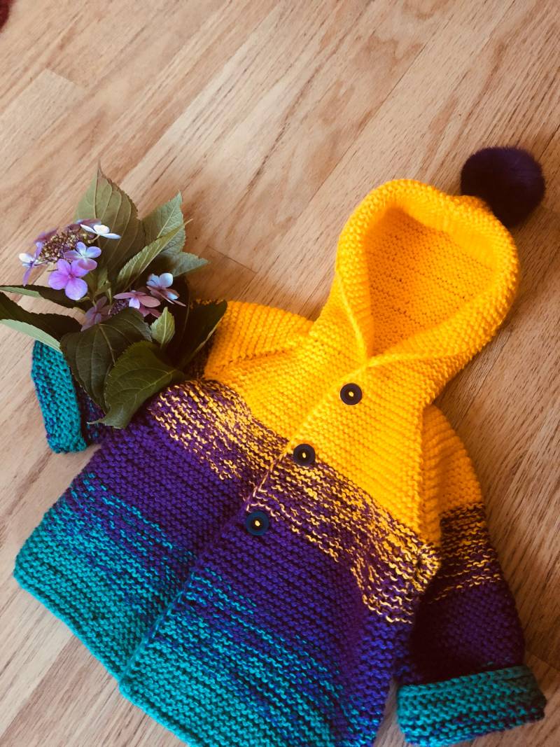 Gestrickte Ombré-Effekt-strickjacke, Mantel, Jacke Gestrickte Ombré-Effekt-strickjacke, Mantel, Jacke von Verascrochet