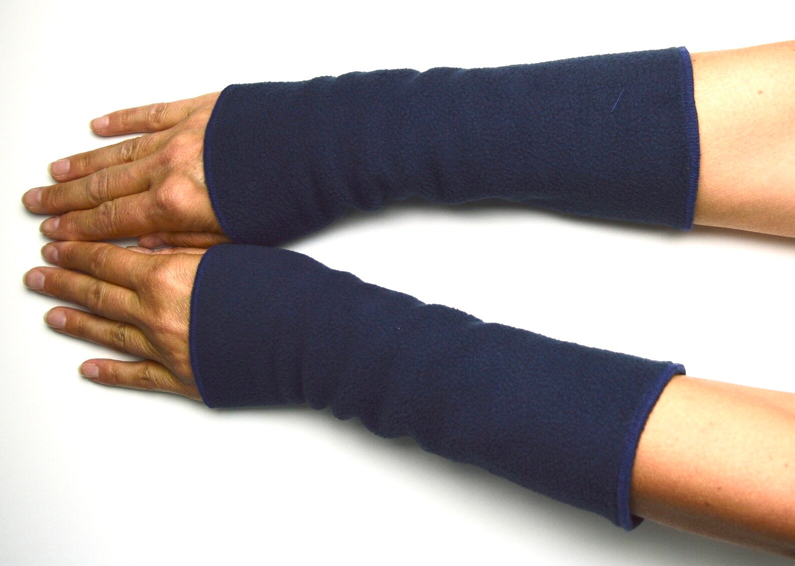 Armstulpen Blau Stulpen Pulswärmer Handstulpen Lange Winter Armwärmer Handschmuck Fleece Warm Marineblau Dunkelblau Ärmlinge von Verbunterei