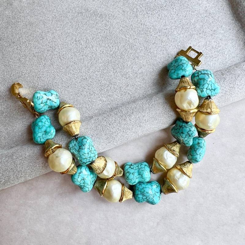 Vintage Crown Trifari Kunstperlen - Und Türkis-Armband, Goldfarben, 1950Er Jahre von VeritaVintage