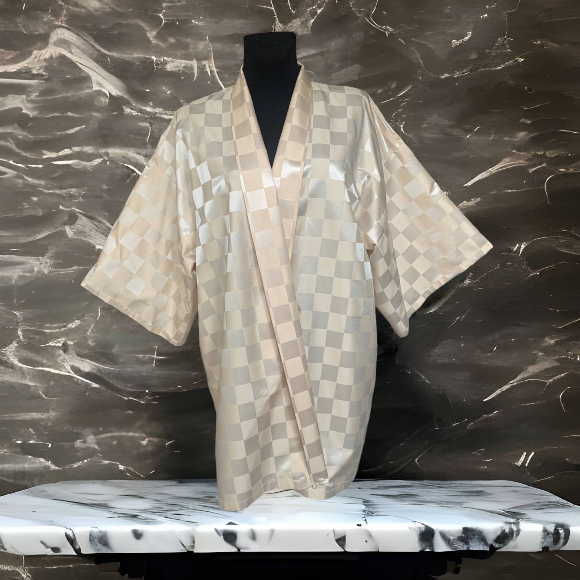Silk Kimono Style Silk Kimono Style von VeritasDesignShop