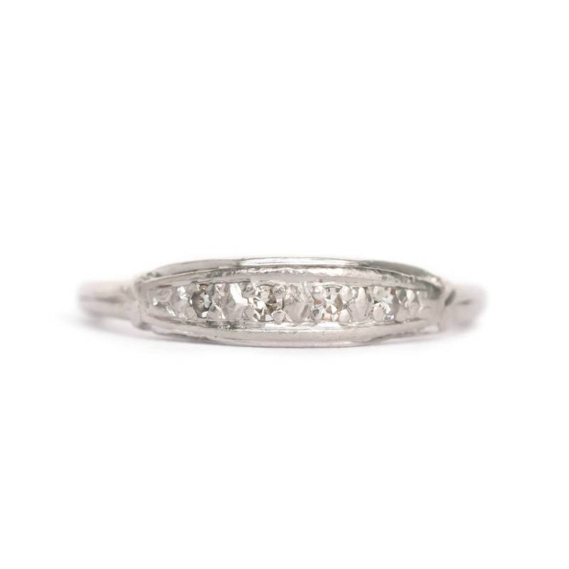 Circa 1920S Art Deco Platin .05Cttw Antiker Diamant Ehering - Veg#989 von VermaEstateJewels