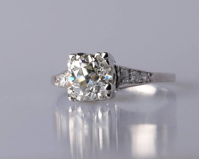 Um 1910 - Gia Zertifizierte 1.48Ct Platin Diamant J-Vs1 Verlobungsring Mit Abgestuften Seitensteinen Atl#225A von VermaEstateJewels
