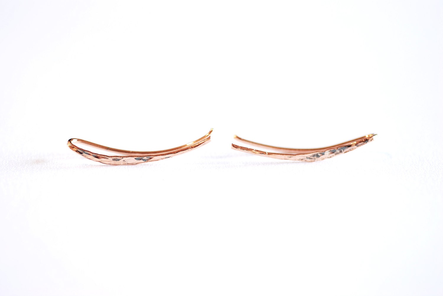 Glänzend Vergoldet Rosa Rose Gold Vermeil Ohr Bergsteiger Ohrringe - 22K Sterlingsilber Crawler, Ohrhaken, Geschwungene Bar Ohrringe, 304 Glänzend Vergoldet Rosa Rose Gold Vermeil Ohr Bergsteiger Ohrringe - 22K Sterlingsilber Crawler, Ohrhaken, Geschwungene Bar Ohrringe, 304 von VermeilSupplies