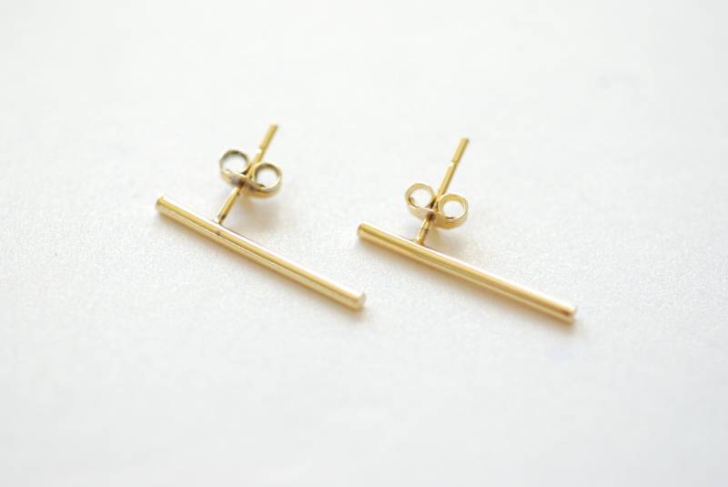 Goldbarren, Linie Ohrringe, Stick Bar Filament Ohr Bergsteiger, Ohrstecker, Minimalistisch Ohrringe Goldbarren, Linie Ohrringe, Stick Bar Filament Ohr Bergsteiger, Ohrstecker, Minimalistisch Ohrringe von VermeilSupplies