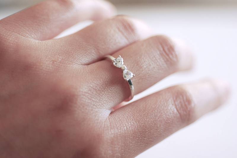 sterling Silber Bogen Ring - 925 Verstellbarer Ring, Cz Kristall Infinity Zierliche Liebesknotenring, Pave sterling Silber Bogen Ring - 925 Verstellbarer Ring, Cz Kristall Infinity Zierliche Liebesknotenring, Pave von VermeilSupplies
