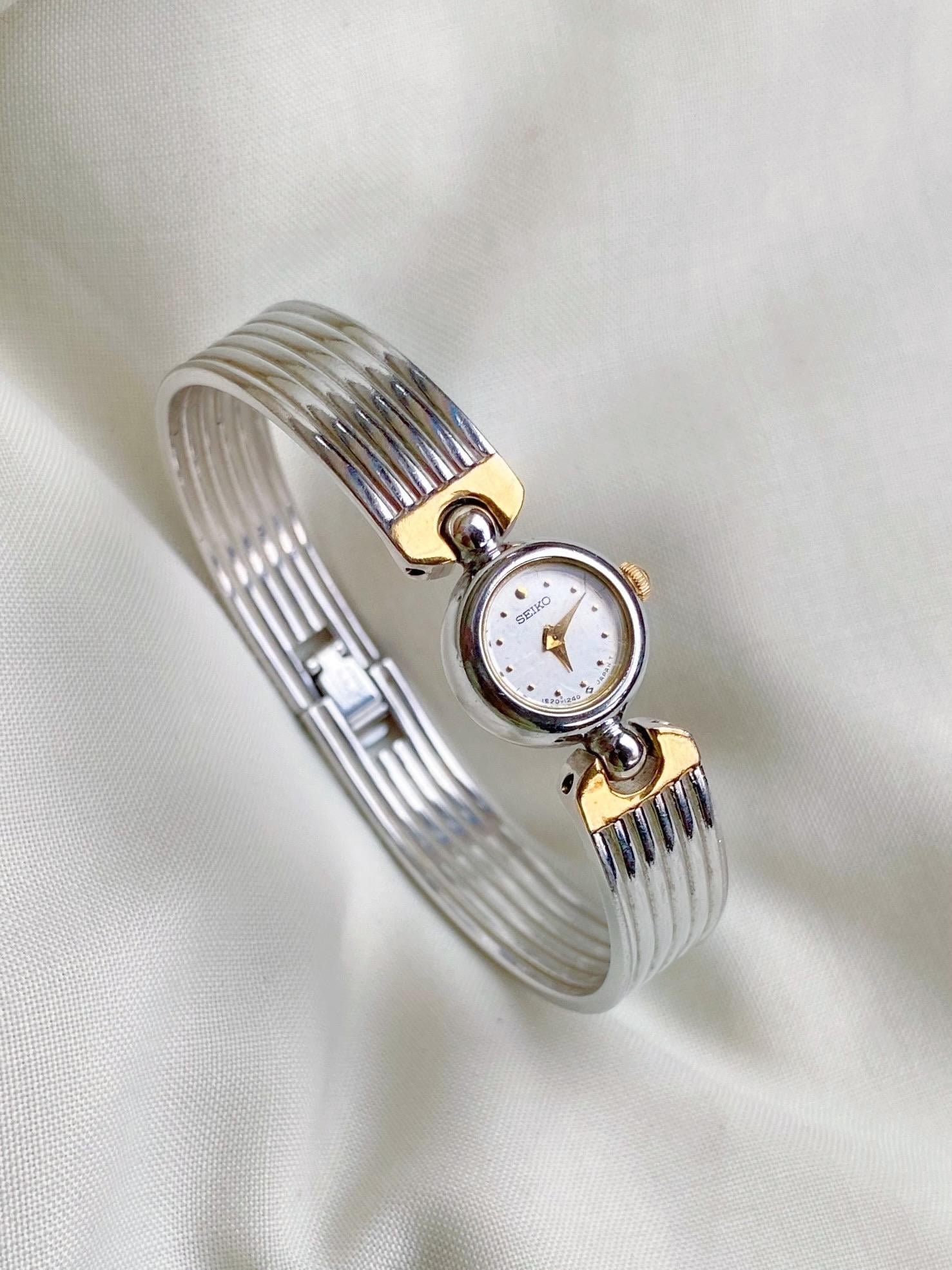 Seltene Vintage Petite Seiko Zweifarbige Armreifuhr | Zierliche 1990Er Jahre Uhr von Verncellvintage