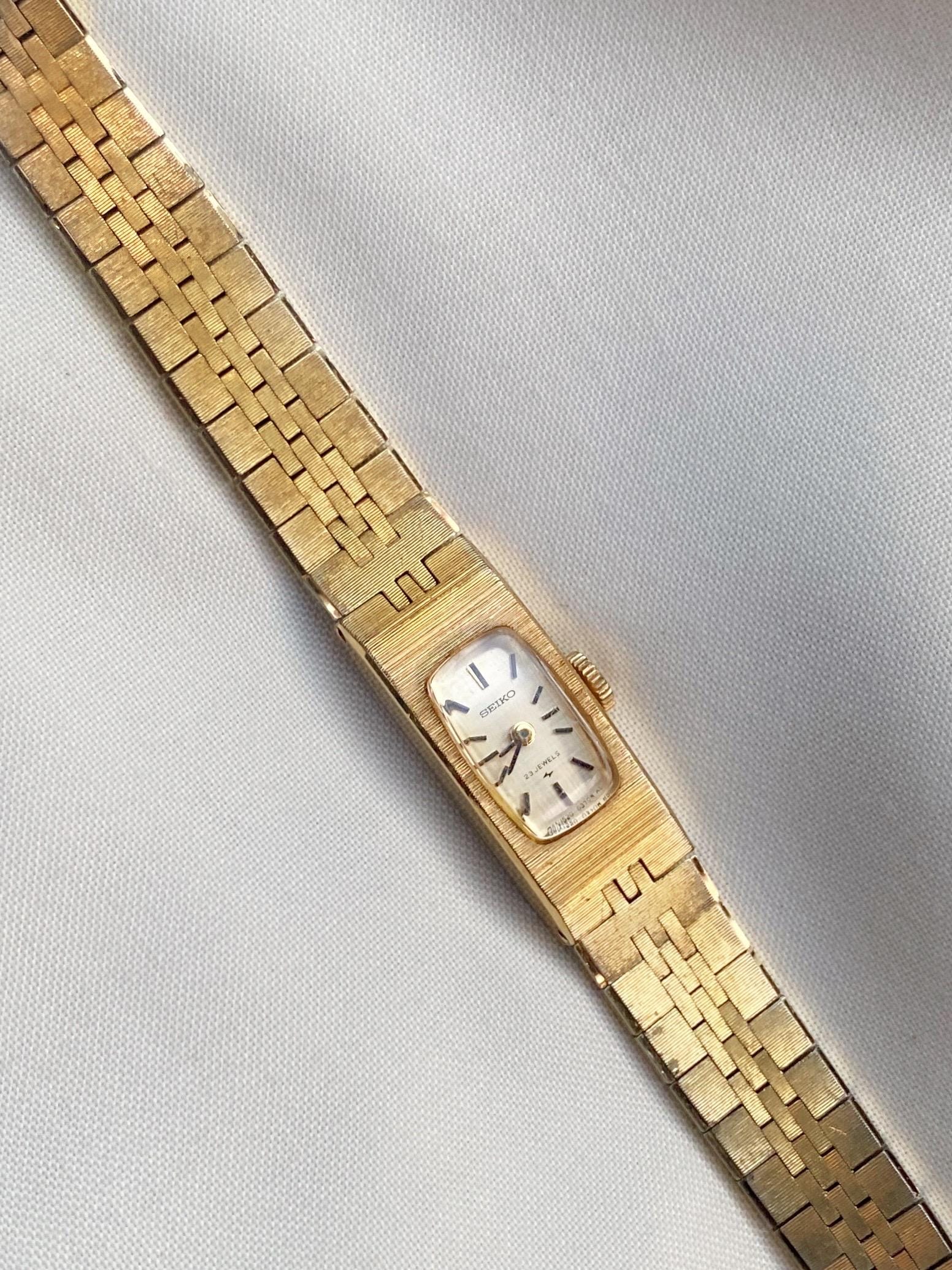 Vintage Seiko 1970Er Damenuhr; Armband Aus Gold Mit 23 Jewels, Handaufzug von Verncellvintage